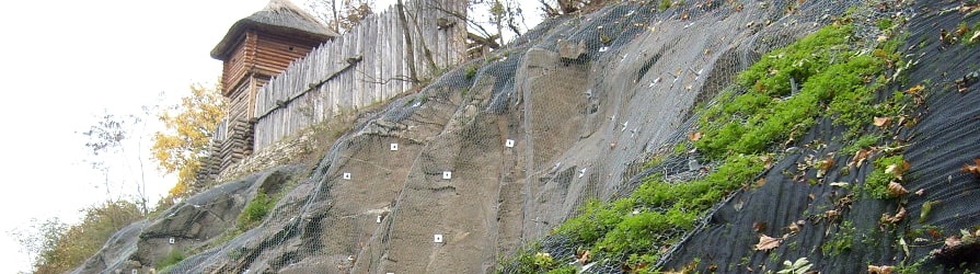 Siatki przeciwerozyjne